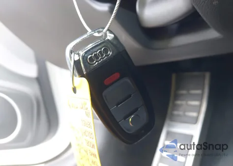 2015 Audi S4 3.0T Premium Plus z USA, uszkodzony, nr VIN WAUBGAFL2FA072538